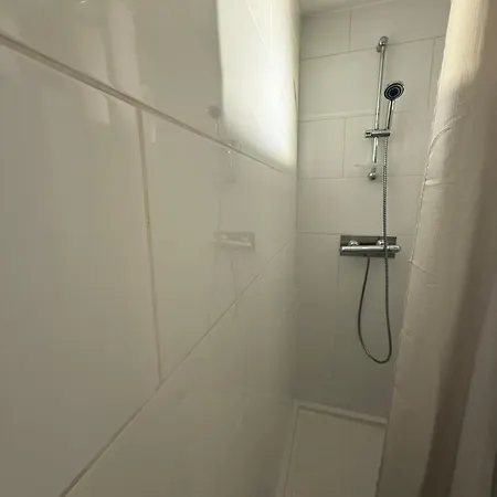 ! Hyper Centre ! سُت