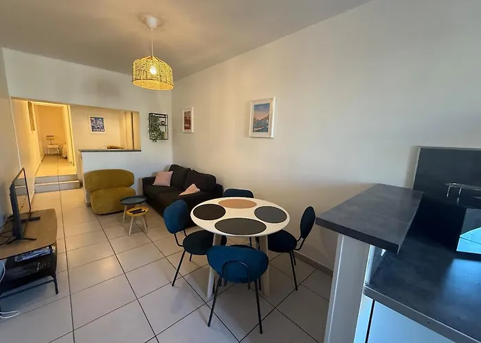 ! Hyper Centre ! Lägenhet Sète